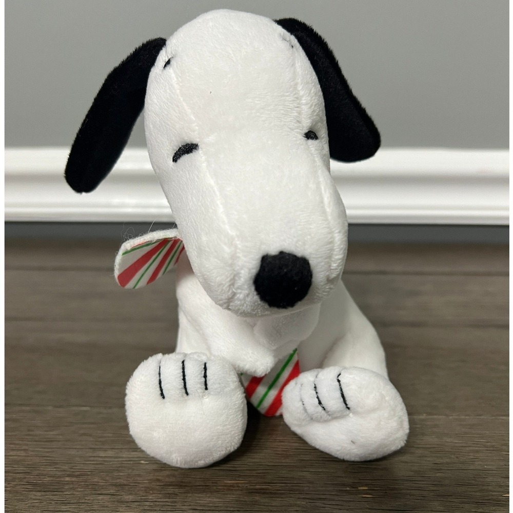 Peanuts Snoopy Holiday Plush with Candy Cane, Red Collar‎ Kids Toy 2014